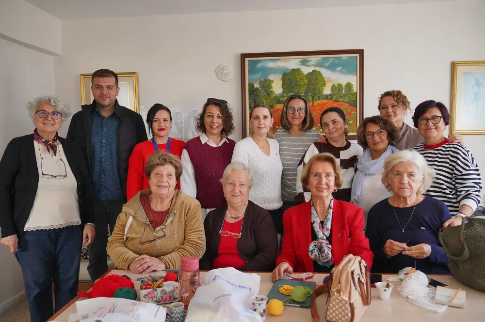 Ayvalık’ta Mahalleevleri’nde Kadın Dayanışması Güçleniyor